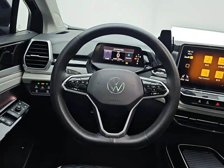 Volkswagen ID.6 Crozz — фото 15