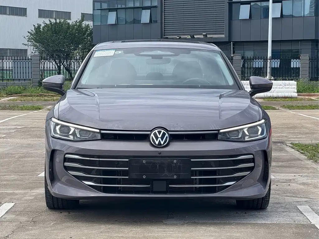 Volkswagen Passat — фото 2