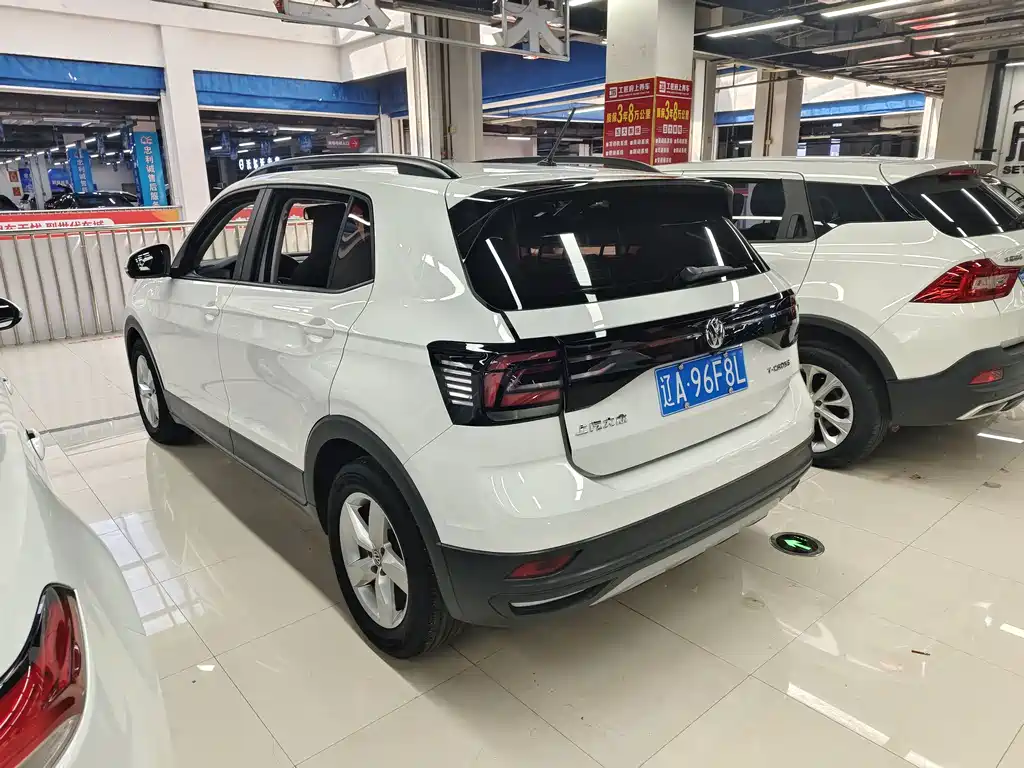 Volkswagen T-Cross — фото 16