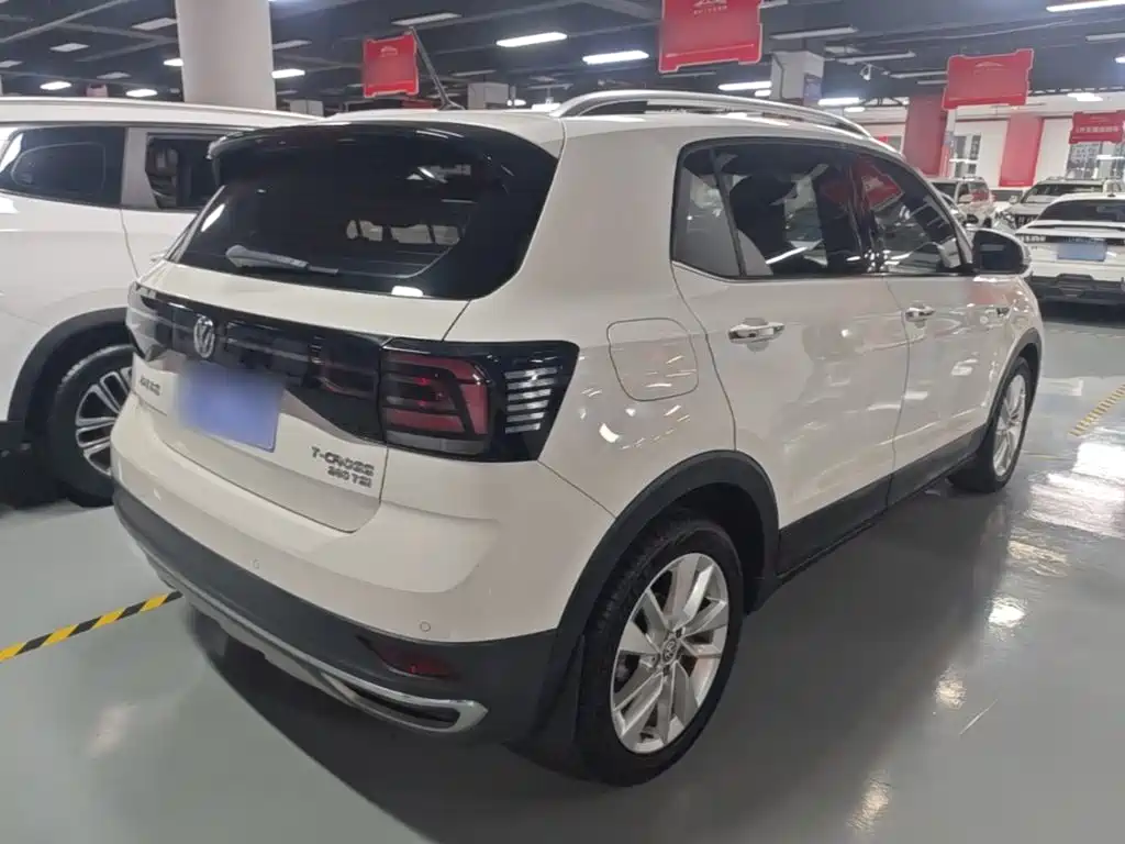 Volkswagen T-Cross — фото 7
