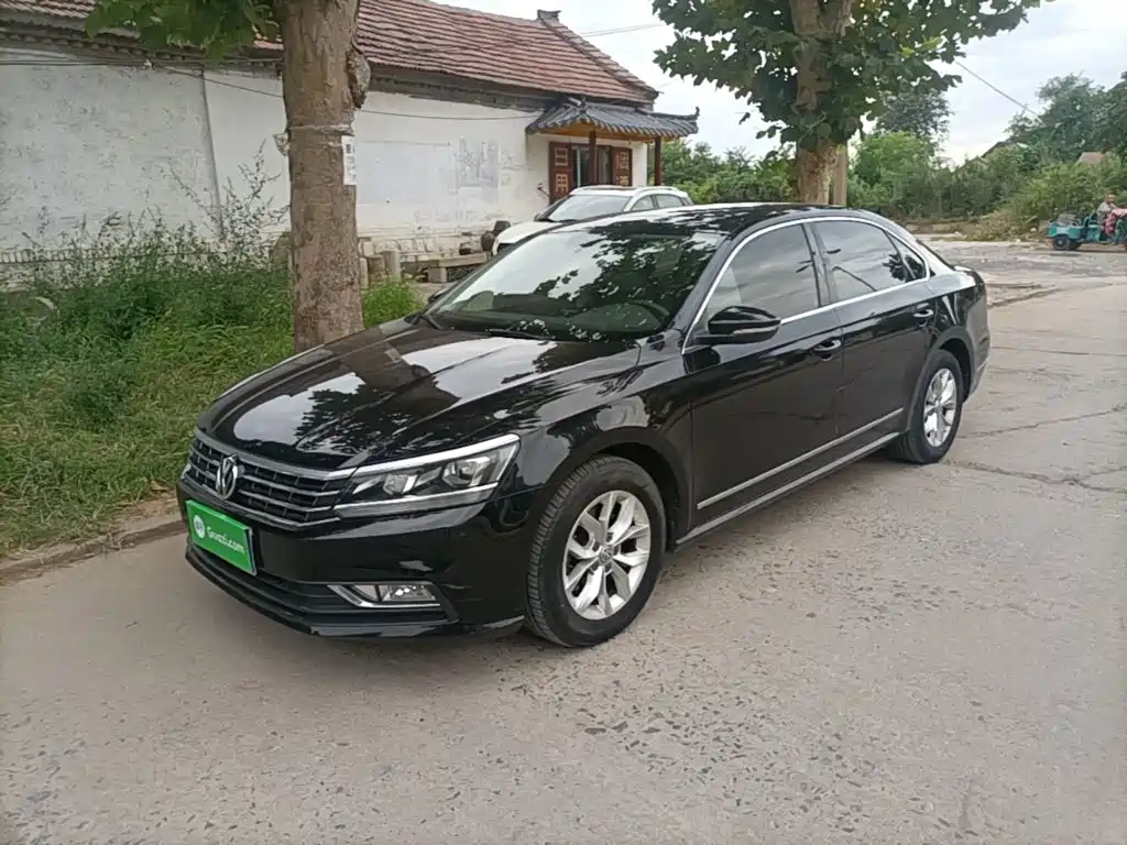 Volkswagen Passat — фото 2