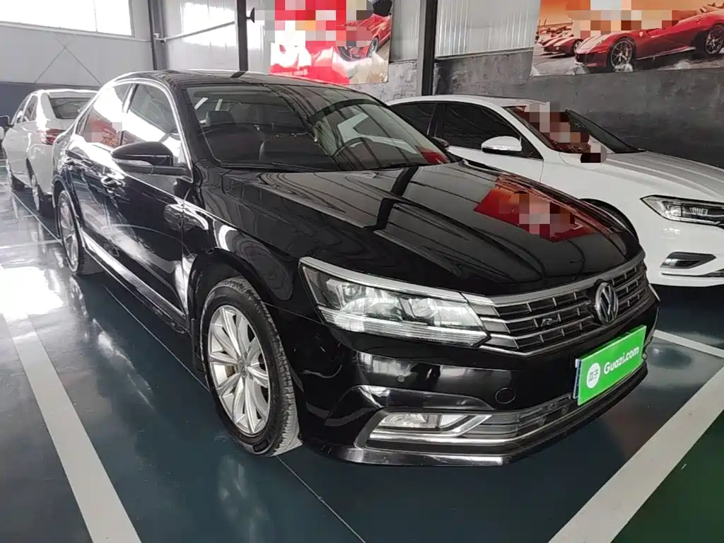Volkswagen Passat — фото 4