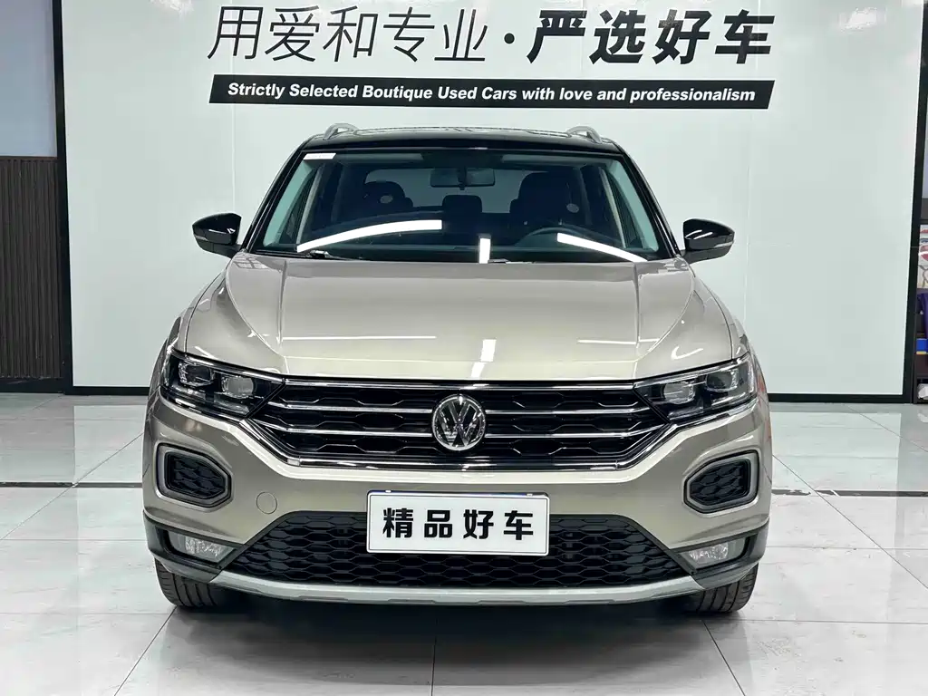 Volkswagen T-Roc — фото 2