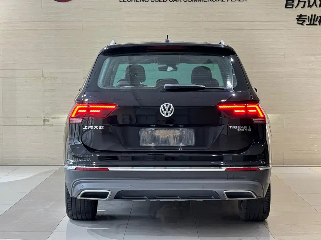 Volkswagen Tiguan L — фото 14