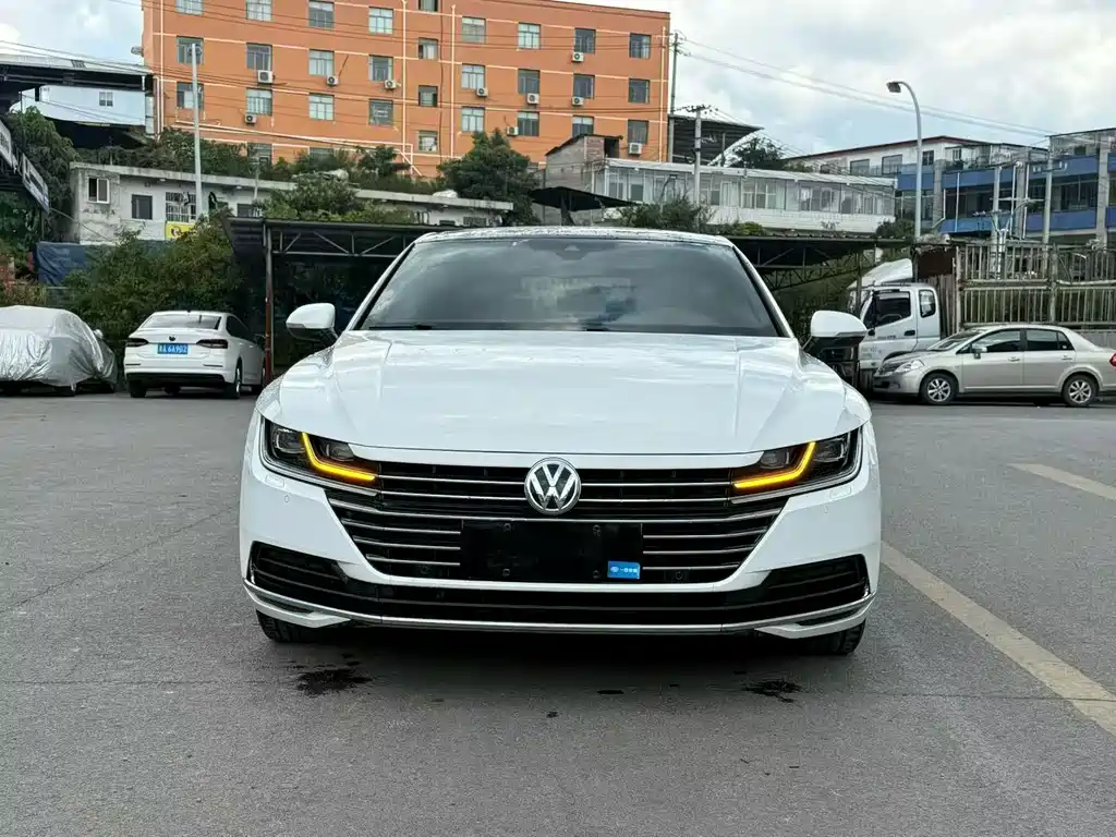 Volkswagen CC — фото 2