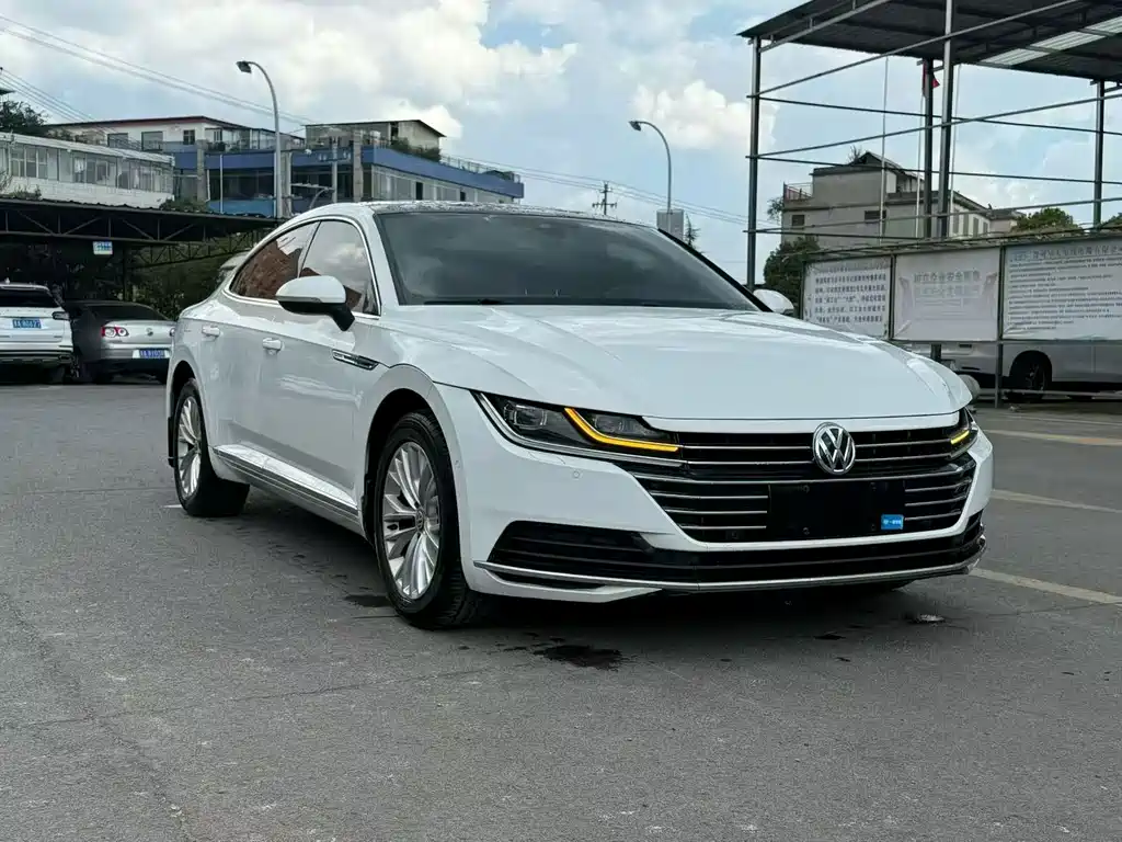 Volkswagen CC — фото 3