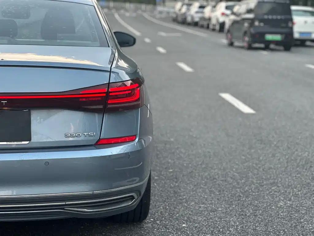 Volkswagen Passat — фото 8