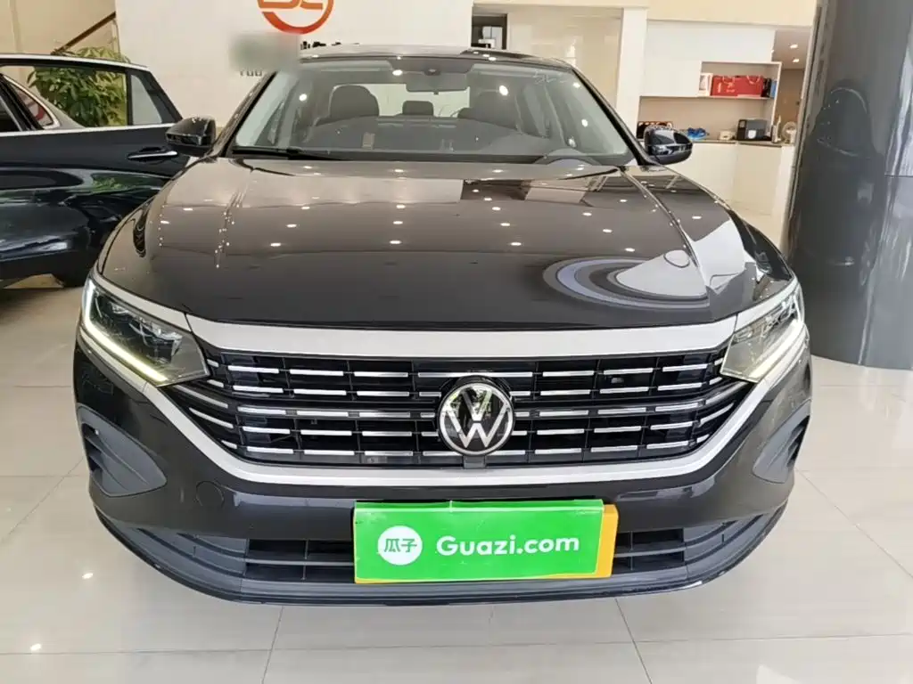 Volkswagen Passat — фото 3