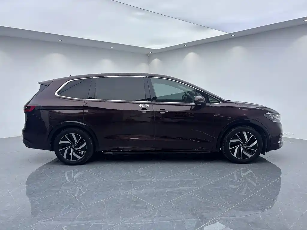 Volkswagen Viloran — фото 5