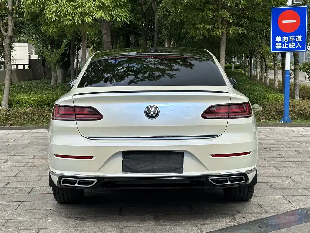 Volkswagen CC — фото 15