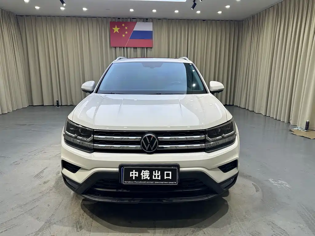 Volkswagen Tharu — фото 2