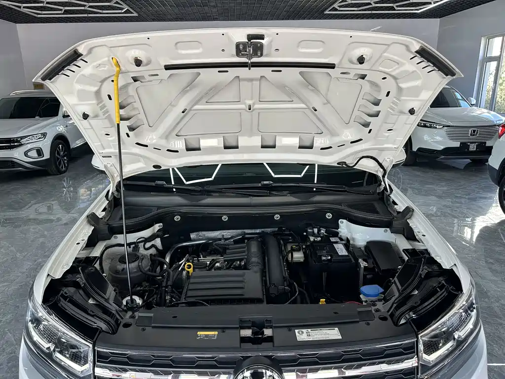 Volkswagen Tharu — фото 21