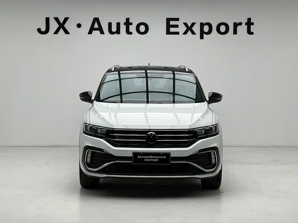 Volkswagen T-Roc — фото 2