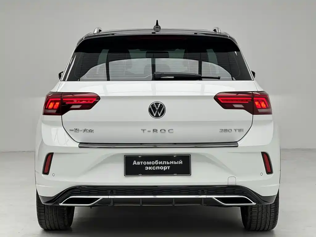 Volkswagen T-Roc — фото 8
