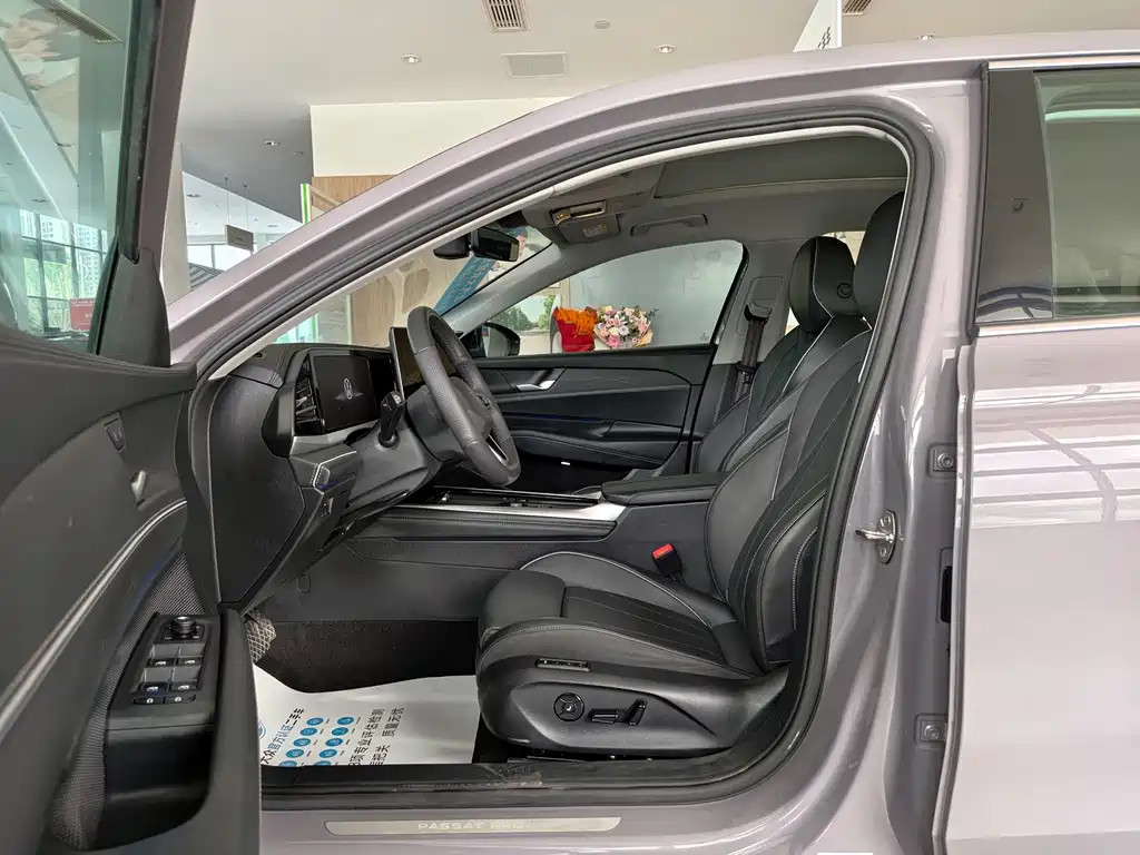 Volkswagen Passat — фото 6