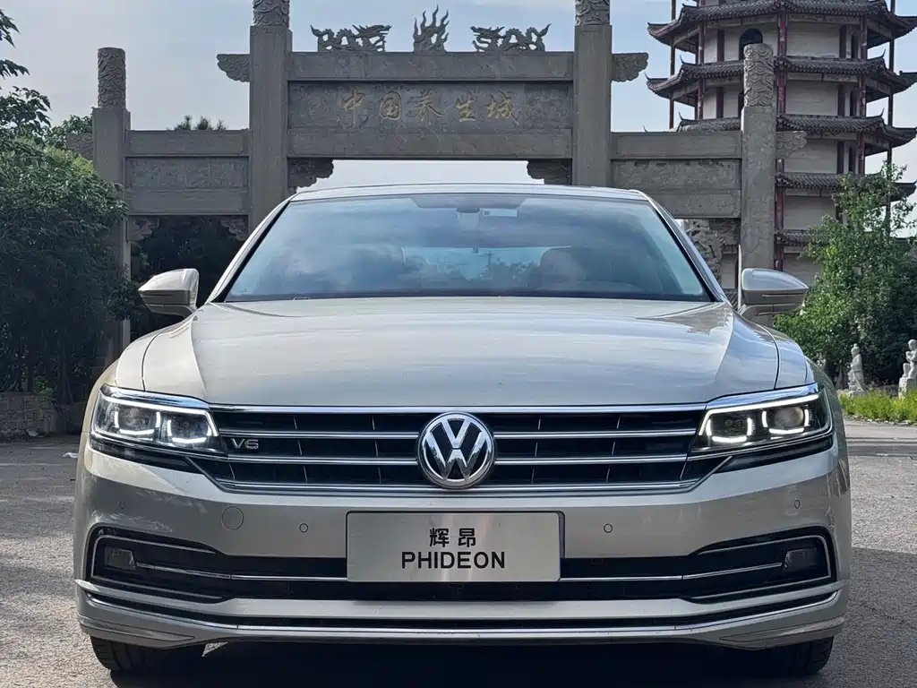 Volkswagen Phideon — фото 2