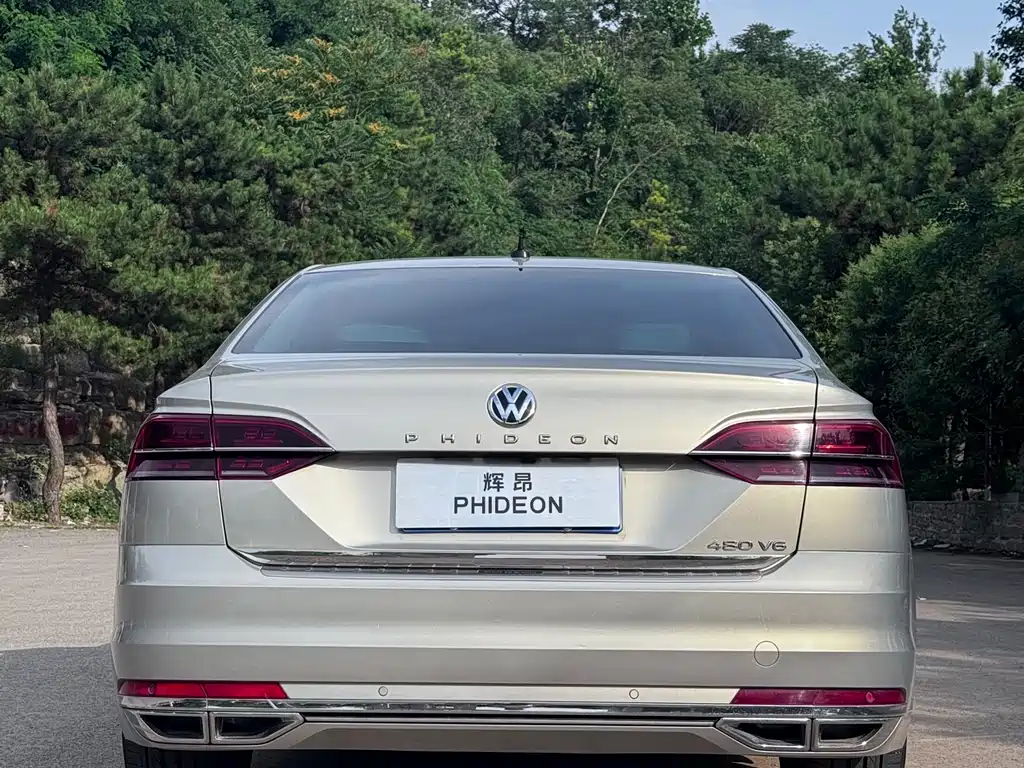 Volkswagen Phideon — фото 5
