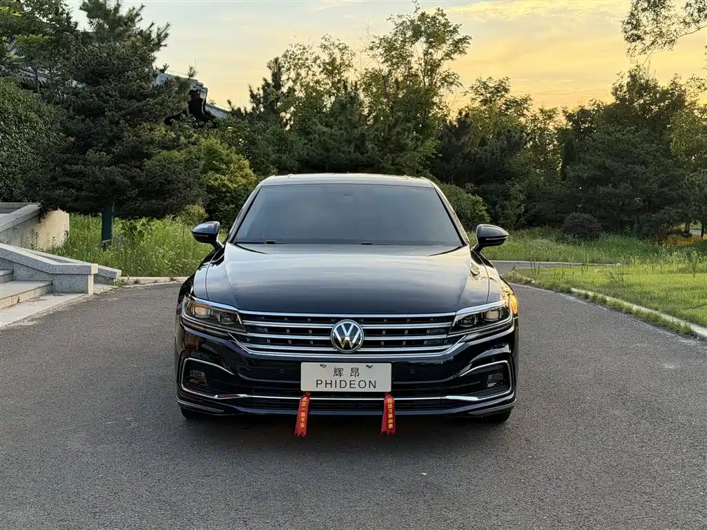 Volkswagen Phideon — фото 2