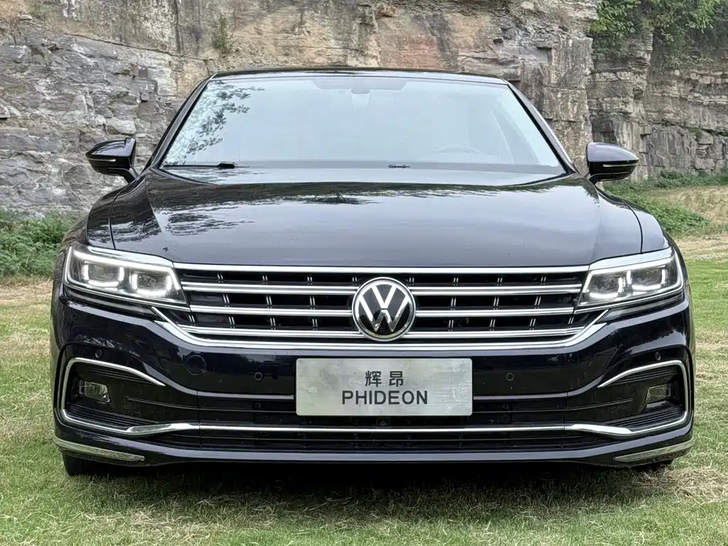 Volkswagen Phideon — фото 2
