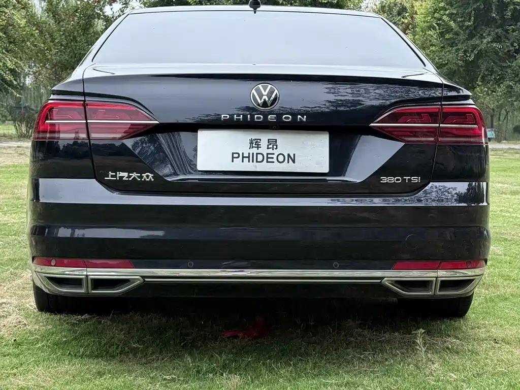 Volkswagen Phideon — фото 8