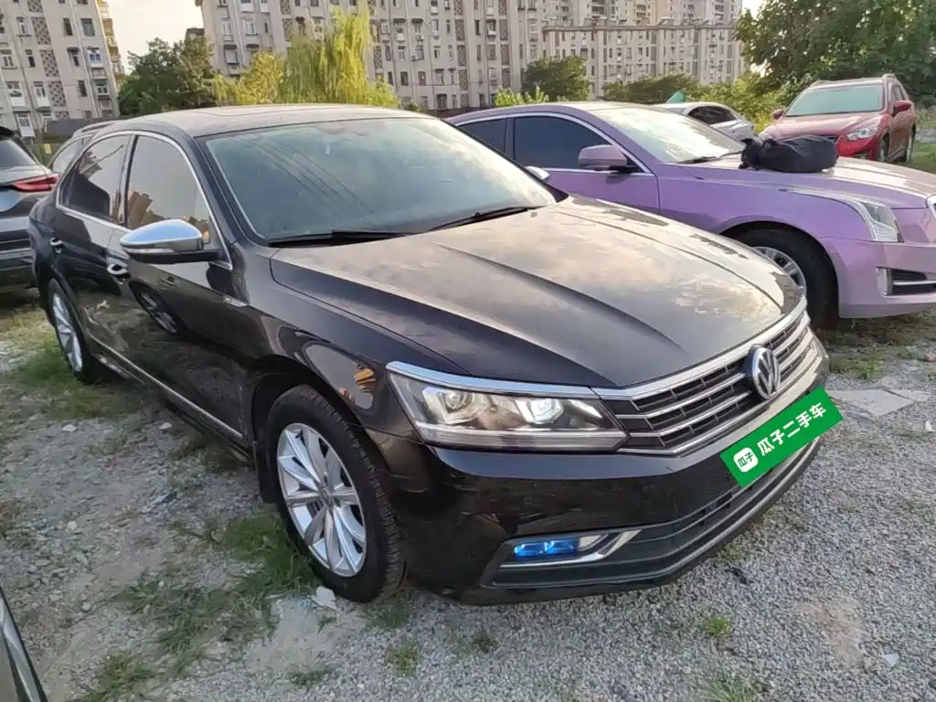 Volkswagen Passat — фото 4