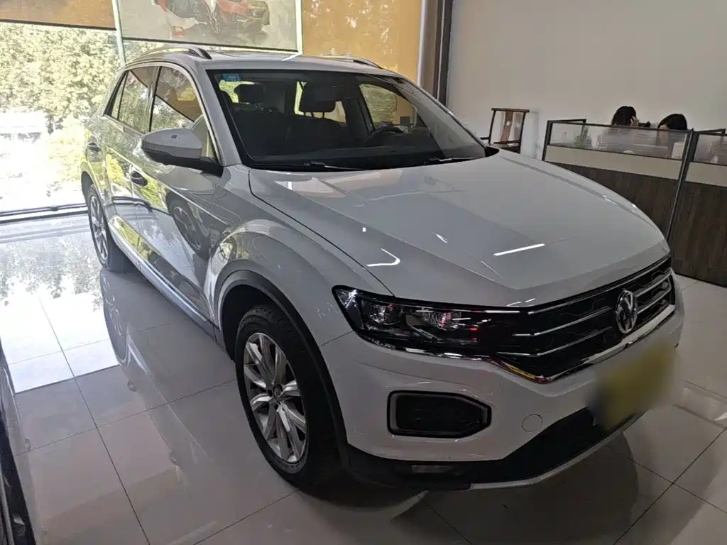 Volkswagen T-Roc — фото 4