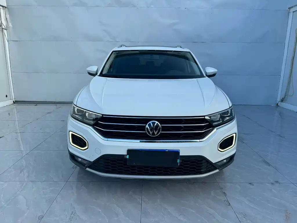 Volkswagen T-Roc — фото 2