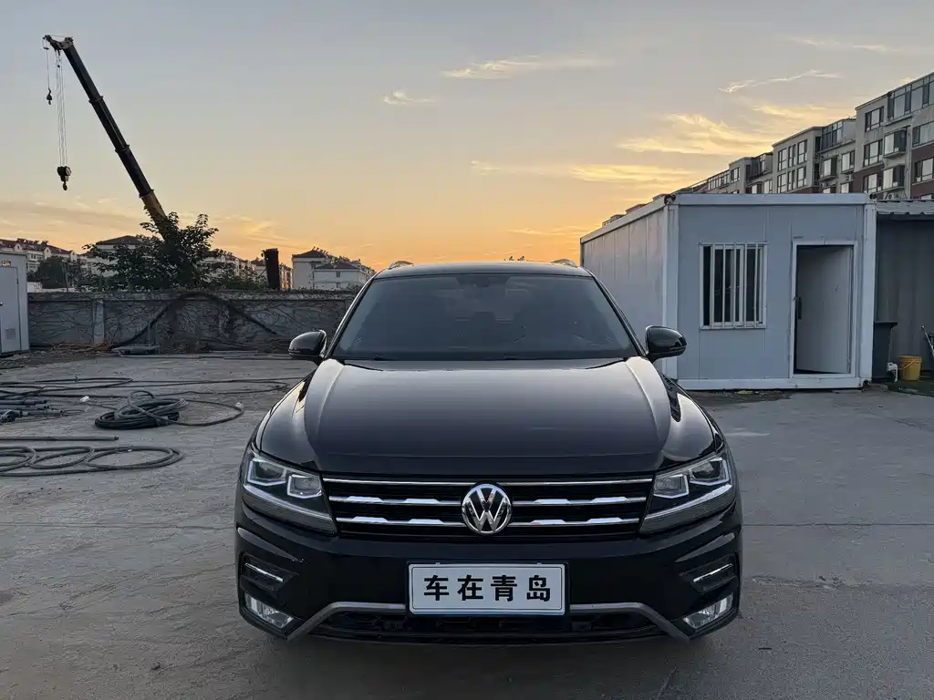Volkswagen Tiguan L — фото 2