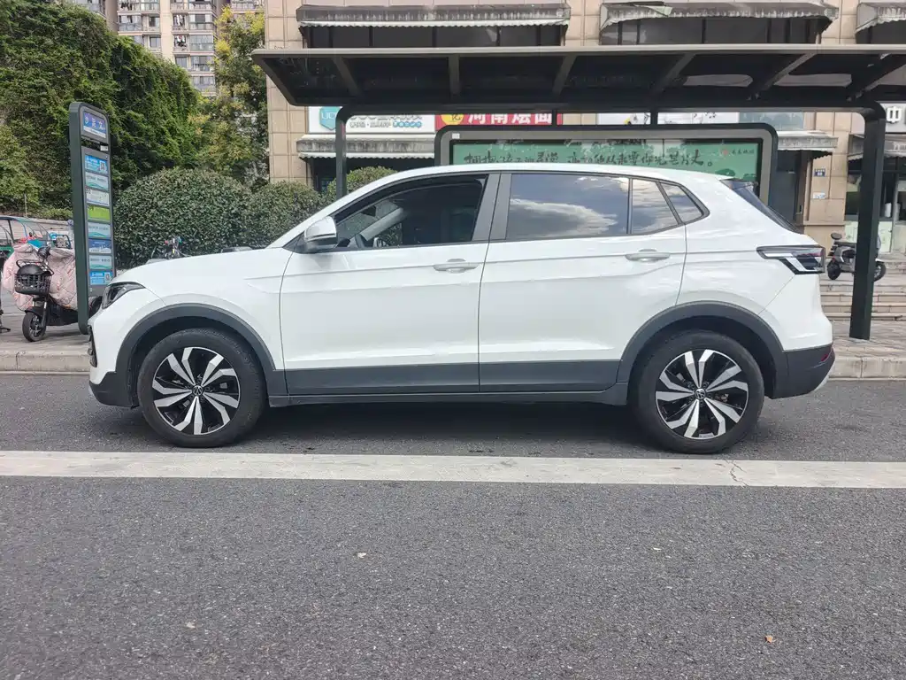 Volkswagen Tharu — фото 10