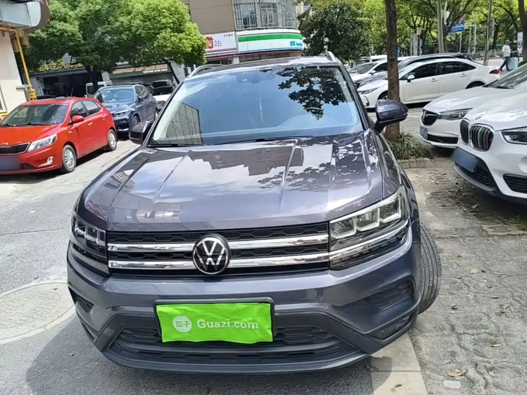 Volkswagen Tharu — фото 3
