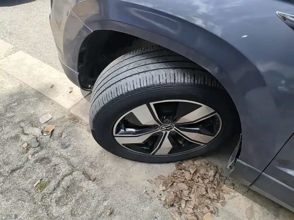 Volkswagen Tharu — фото 23