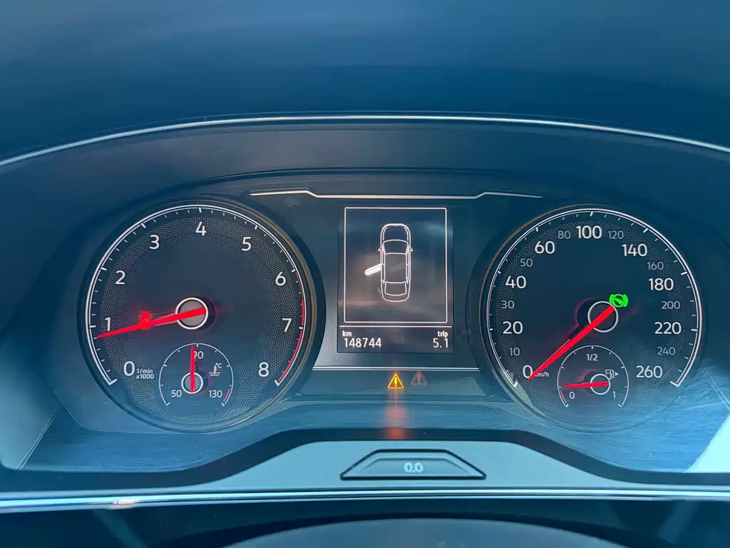 Volkswagen Passat — фото 11