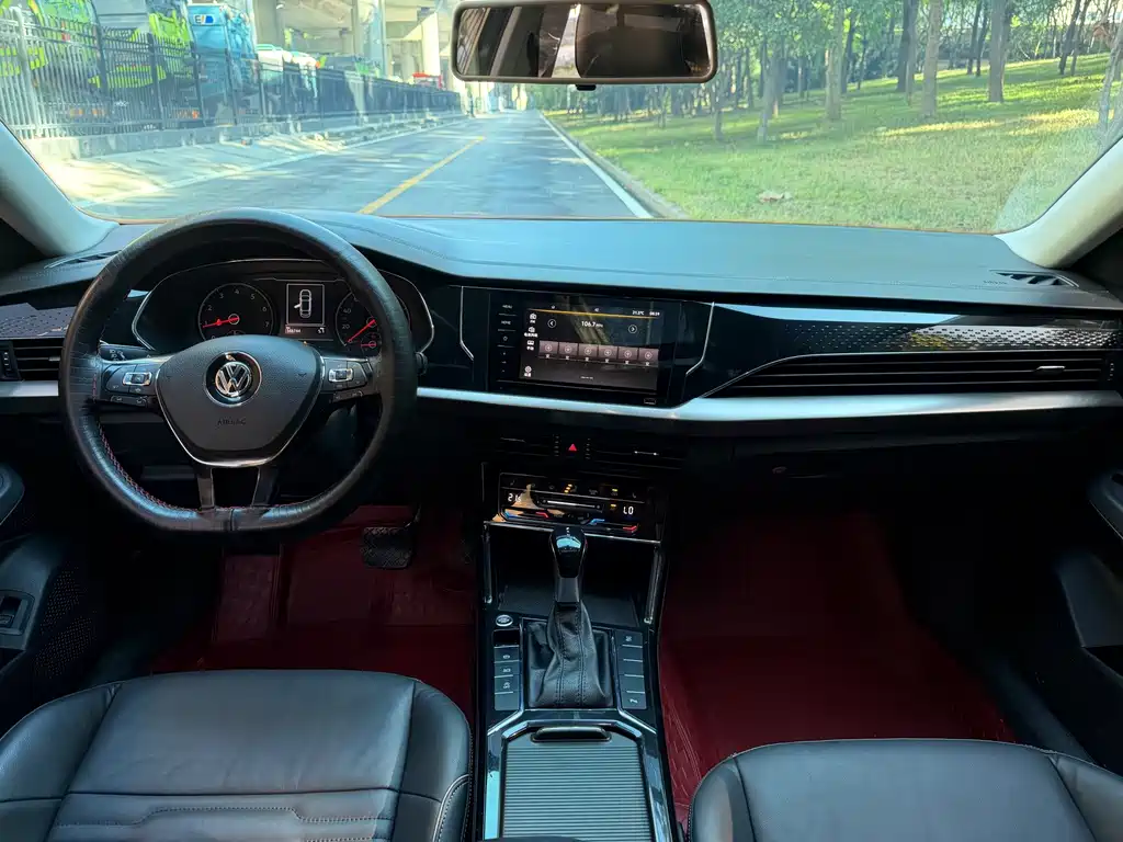 Volkswagen Passat — фото 9