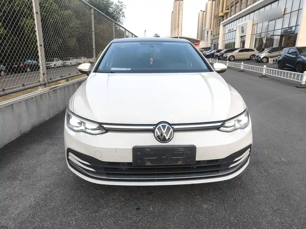 Volkswagen Golf — фото 3