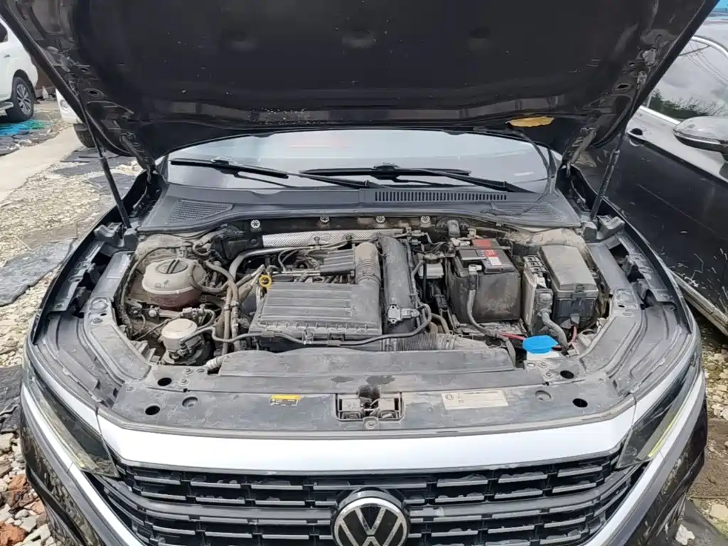 Volkswagen Passat — фото 20