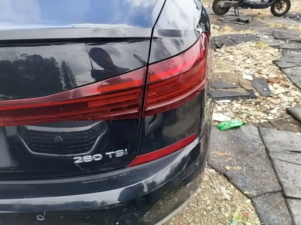 Volkswagen Passat — фото 8