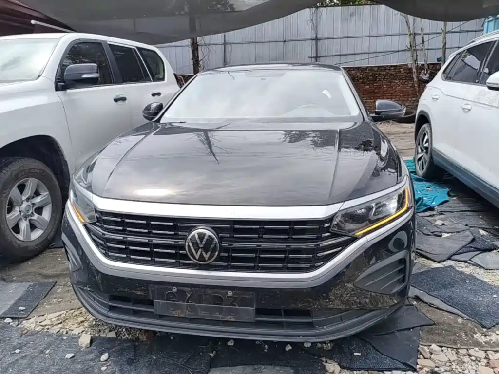Volkswagen Passat — фото 3