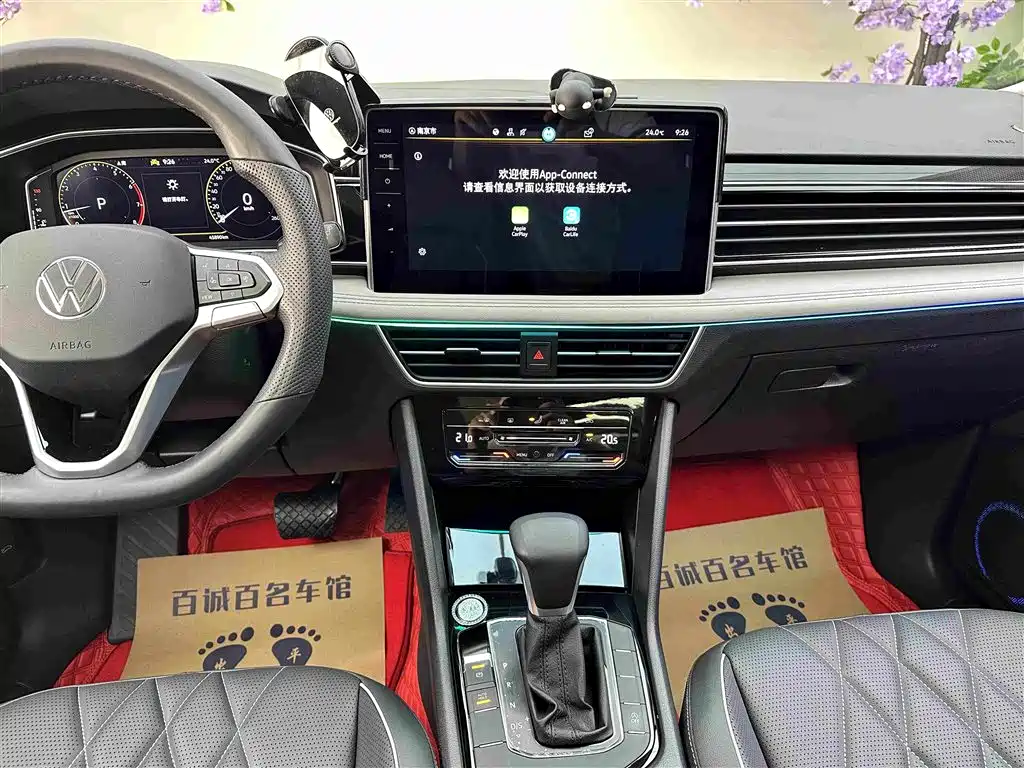 Volkswagen Tiguan L — фото 17