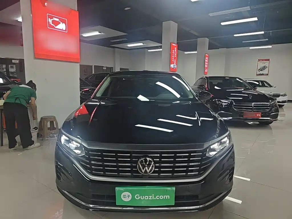 Volkswagen Passat — фото 3