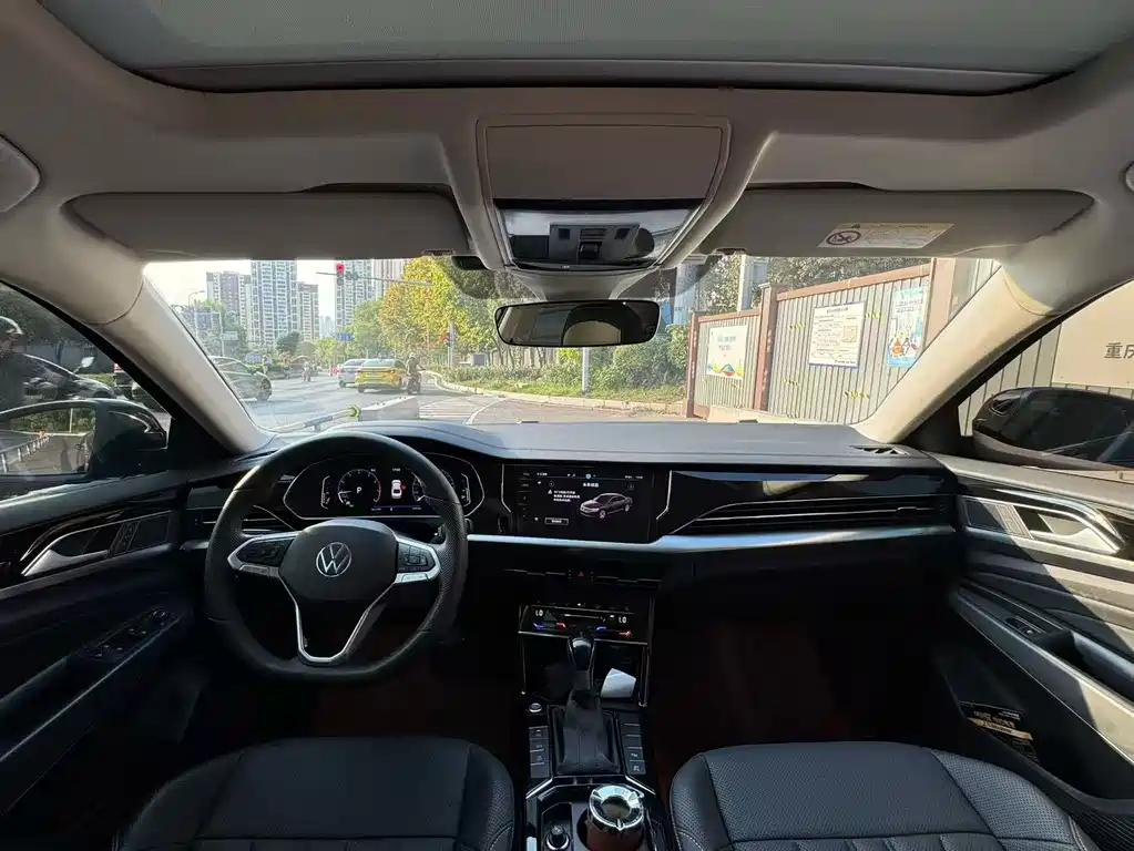 Volkswagen Passat — фото 5