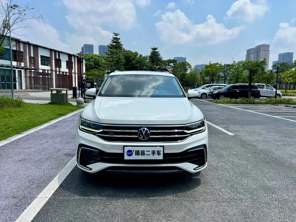 Volkswagen Tiguan X — фото 21