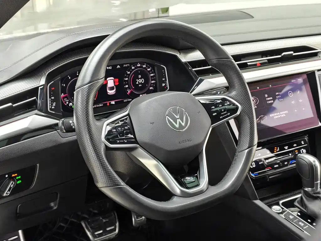 Volkswagen CC — фото 11