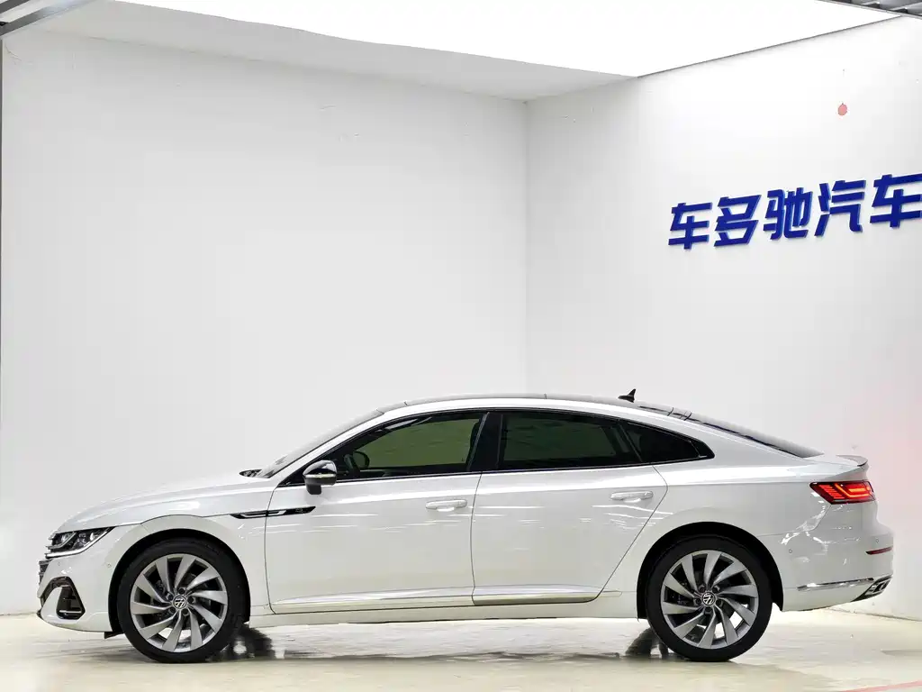 Volkswagen CC — фото 4