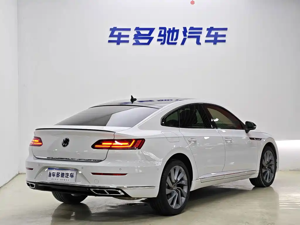 Volkswagen CC — фото 6