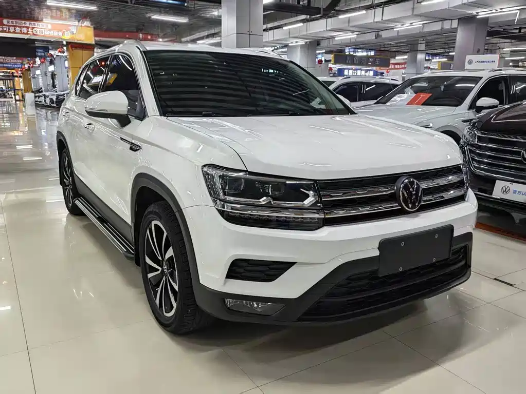 Volkswagen Tharu — фото 3