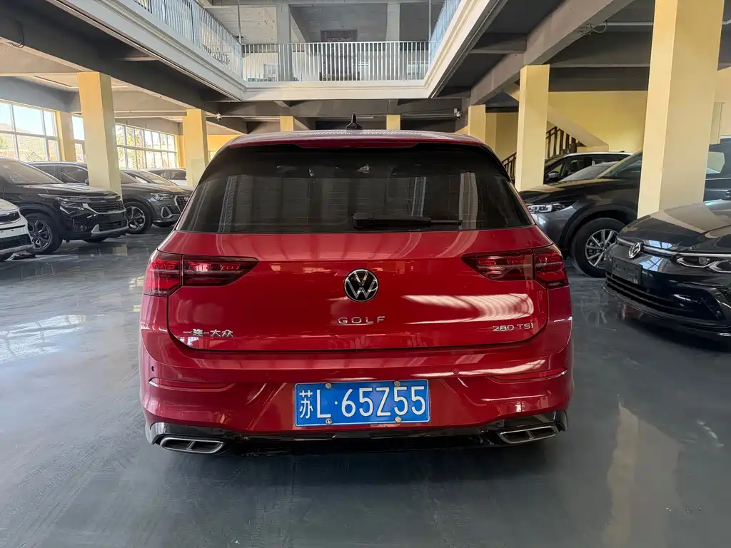 Volkswagen Golf — фото 6