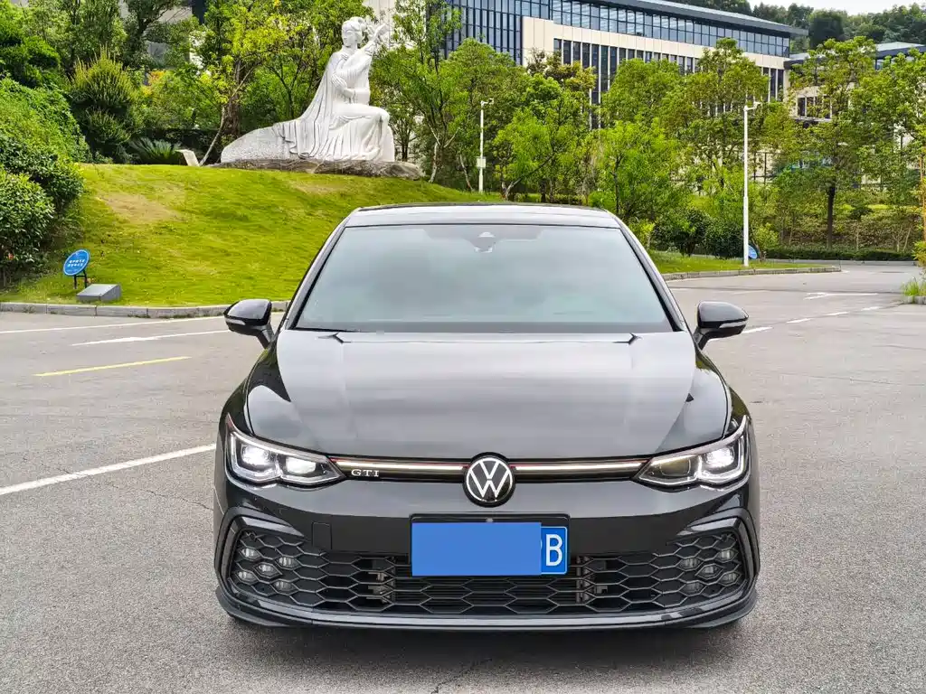 Volkswagen Golf GTI — фото 2