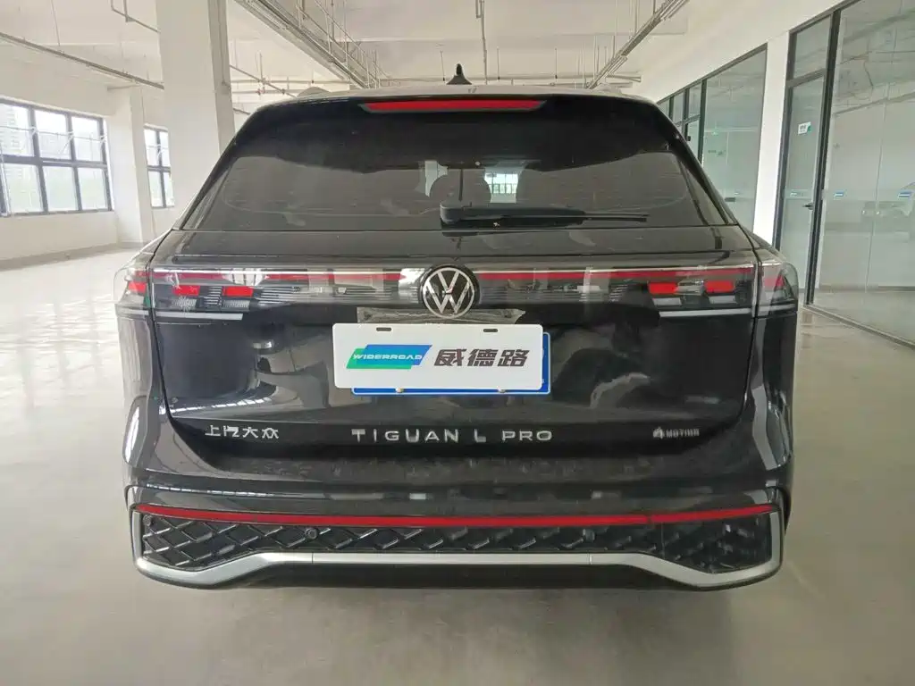Volkswagen Tiguan L — фото 5