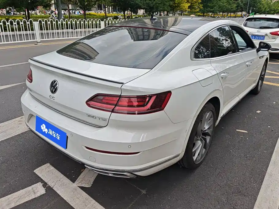 Volkswagen CC — фото 3