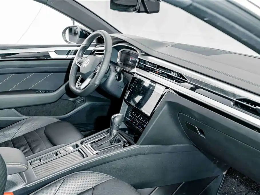 Volkswagen CC — фото 17